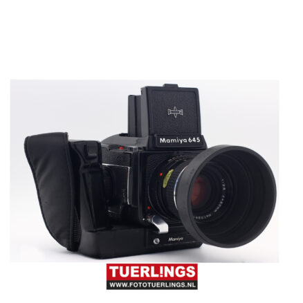 Mamiya M645 + Mamiya-sekor 80mm 2.8 + 45mm 2.8 + Winder