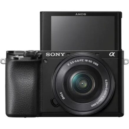 Sony A6100AKB / ILCE-6100AKB / ILCE6100AKB /  A6100 + 16-50mm PZ OSS II lens zwart