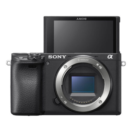 Sony A6400AKB / ILCE-6400AKB / ILCE6400AKB / A6400 + 16-50mm PZ OSS II lens zwart