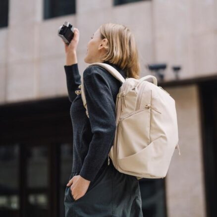 PGYTECH Onego Lite Backpack 16l creamã